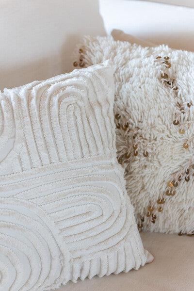 Cushion Arc Square Polyester White