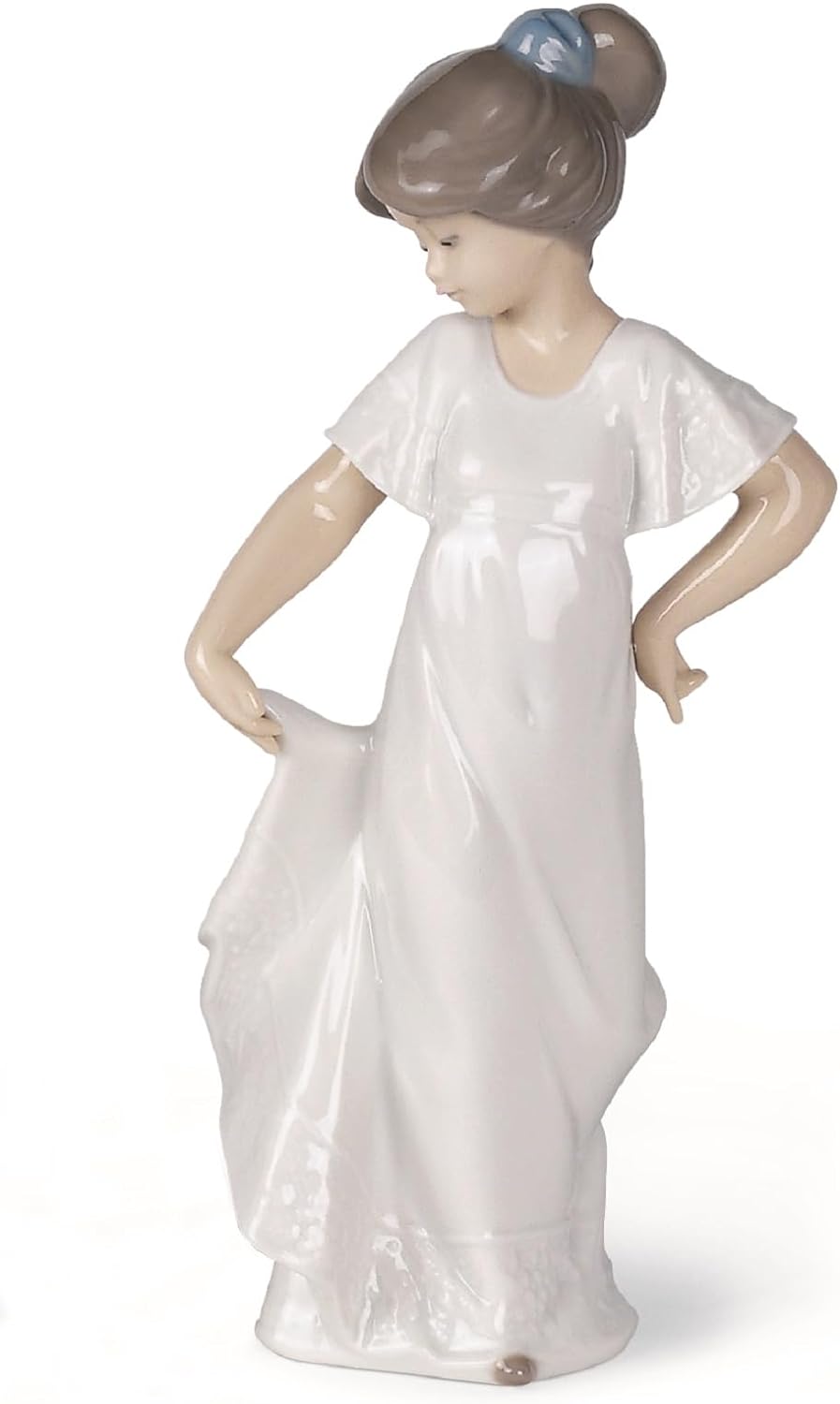 How pretty! Figurine