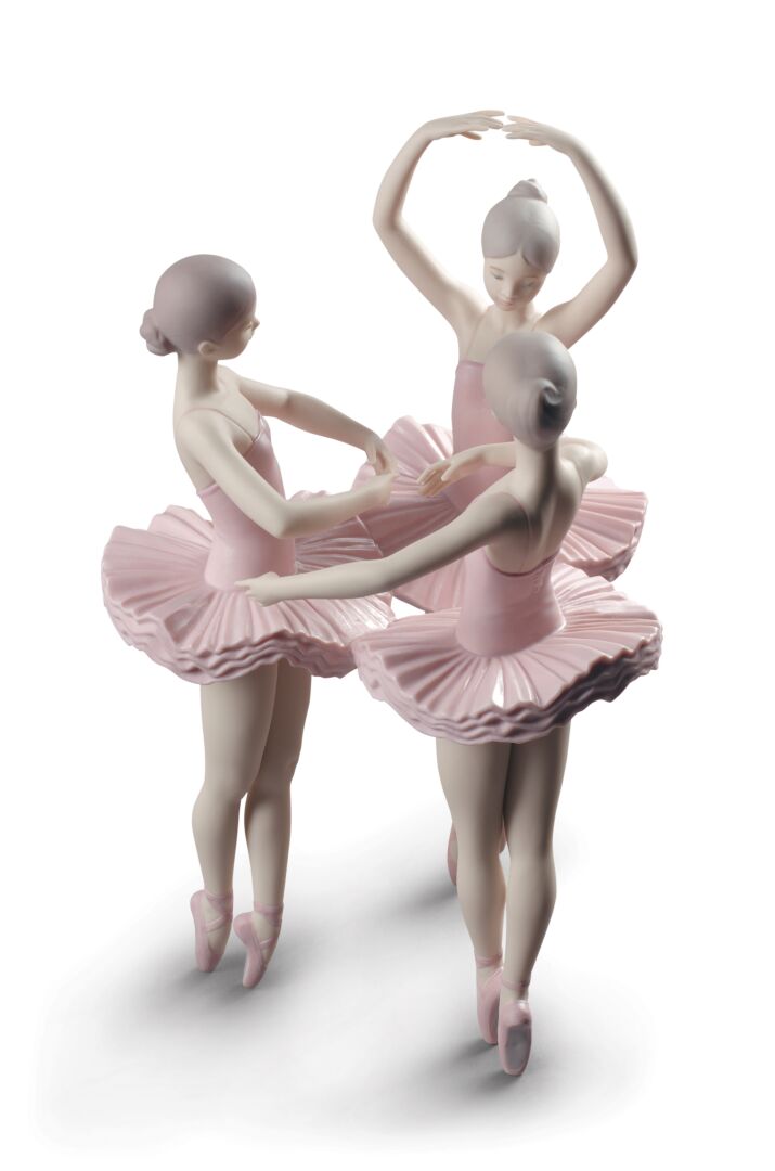 Our Ballet Pose Dancers Figurine - Shukha Online Store