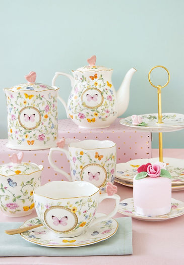 Porcelain cup & saucer 240 ml in color box DANCING BUTTERFLIES