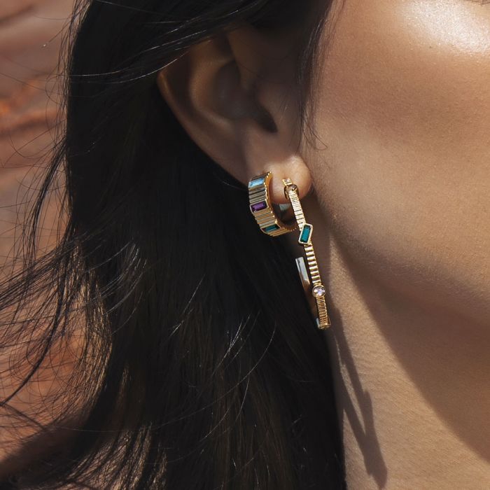 Judith hoop earrings with colored stones