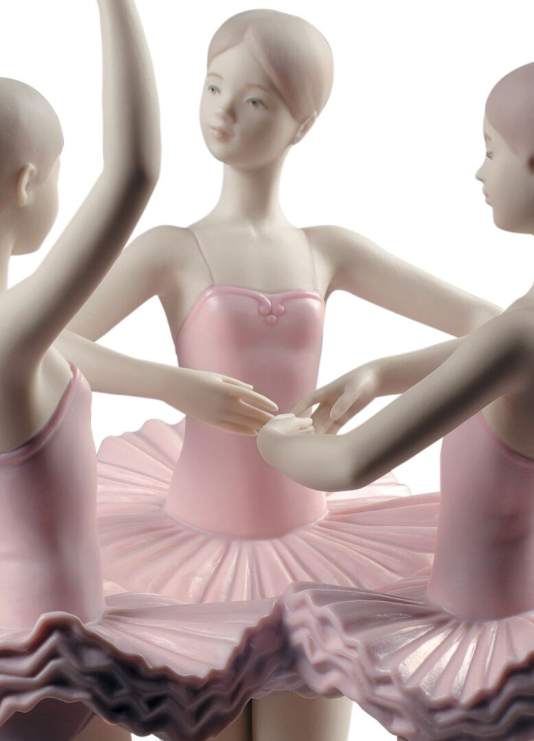 Our Ballet Pose Dancers Figurine - Shukha Online Store