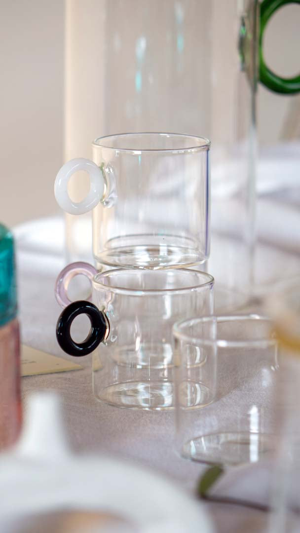 Set 6 coffee cups in Borosilicate glass with colored ring handle.