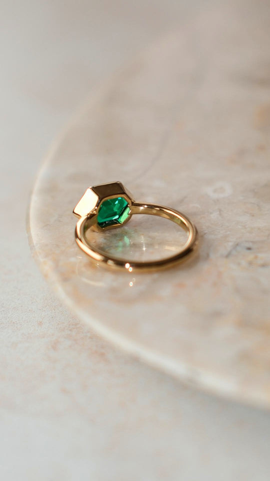 Demi Ring Emerald Green Gold Vermeil