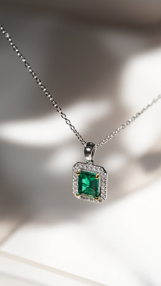 Eton Necklace Emerald Green Sterling Silver