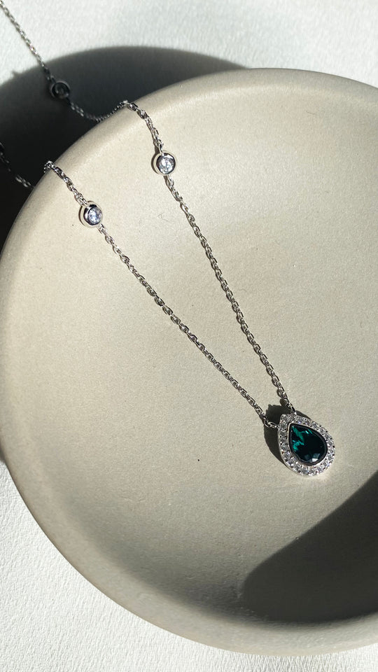 Emile Necklace Emerald Green Sterling Silver
