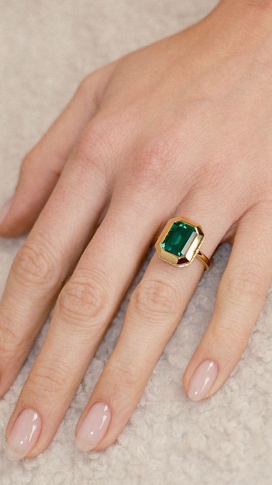 Lily Ring Emerald Green Gold Vermeil